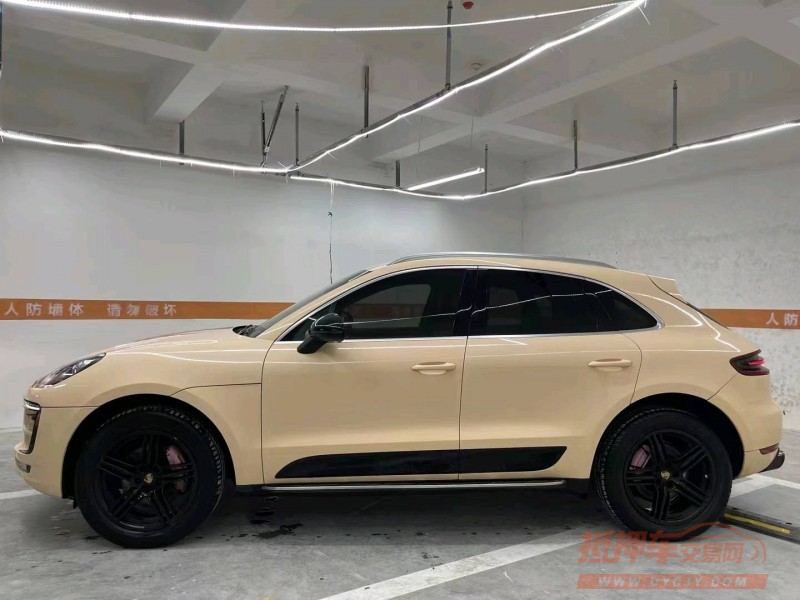 成都15年保时捷Macan3