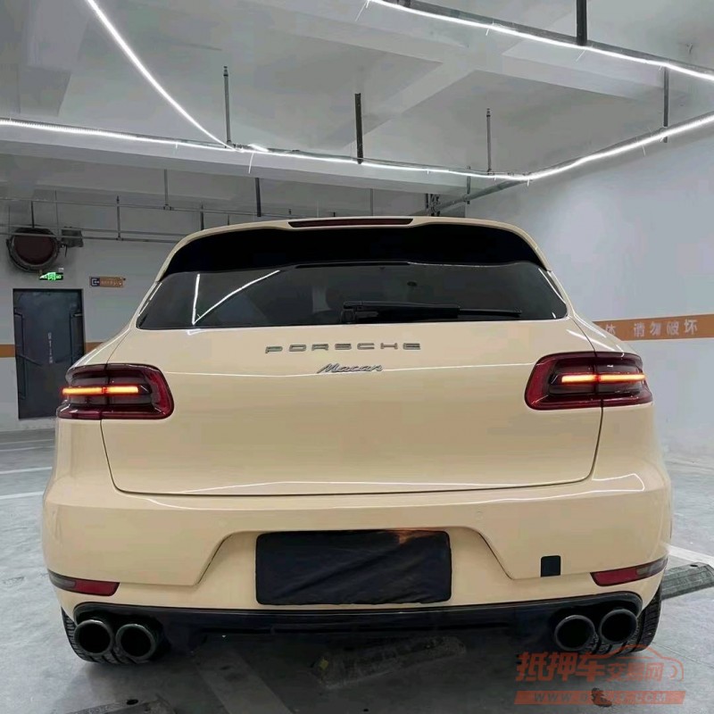 成都15年保时捷Macan4