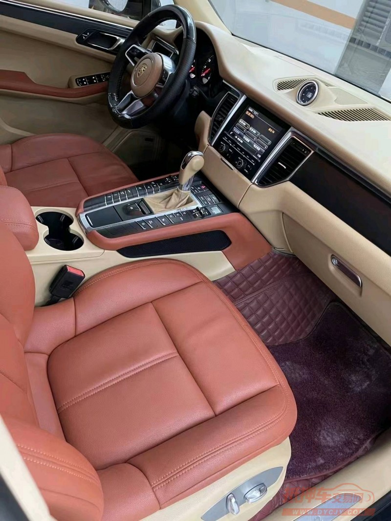 成都15年保时捷Macan8