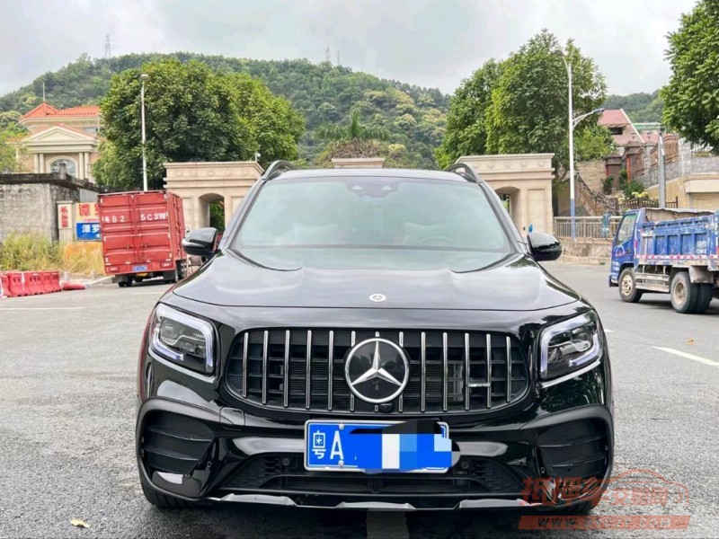 广州21年奔驰GLB1