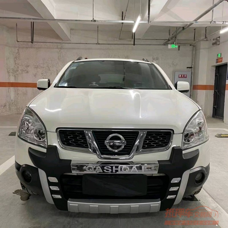 成都14年日产逍客1