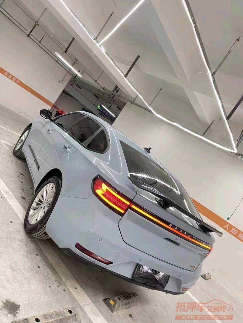 成都20年宝骏RC56