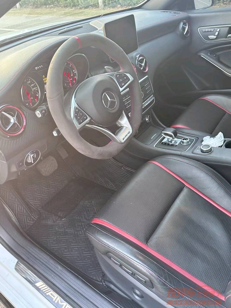 徐州19年奔驰CLA6