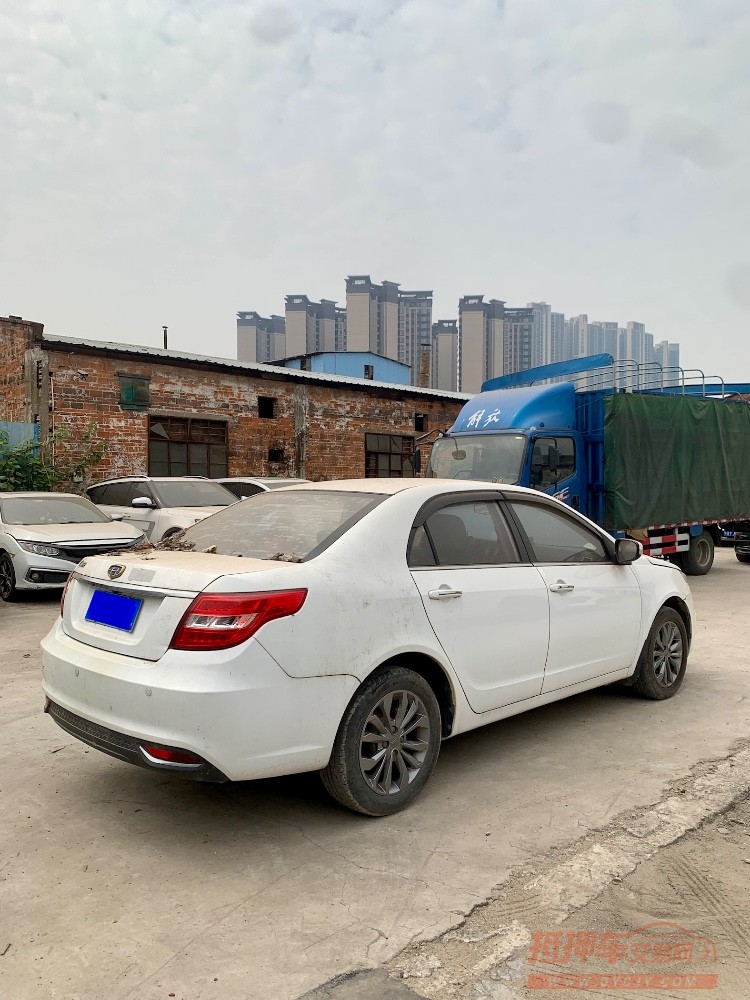 佛山17年吉利远景4