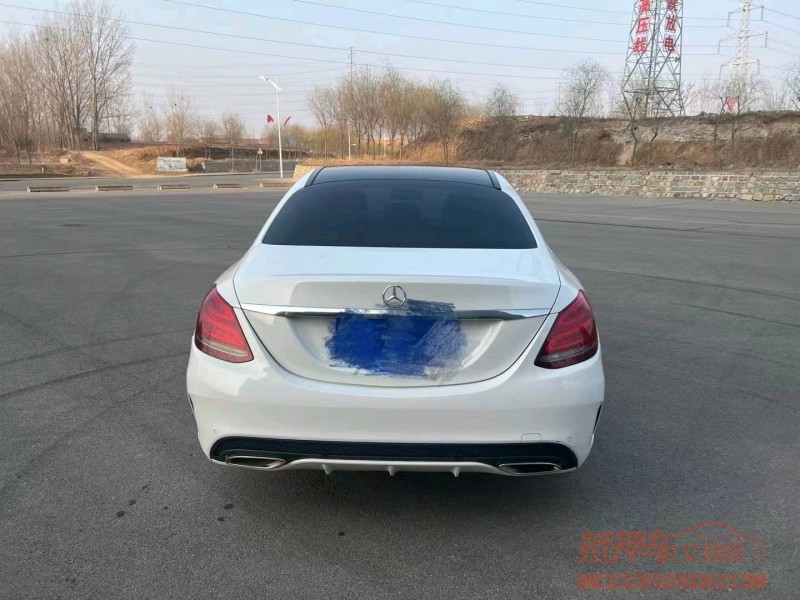 东营17年奔驰C8