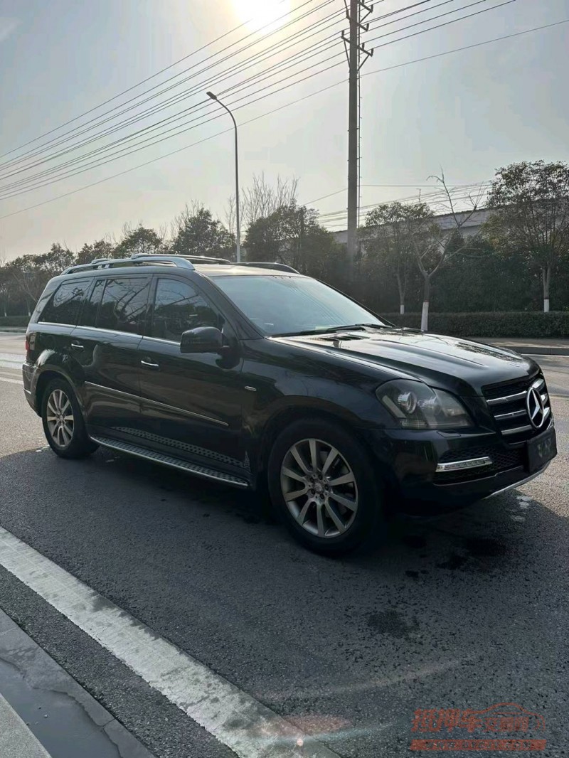 徐州12年奔驰GL3