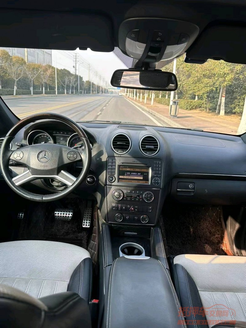 徐州12年奔驰GL5