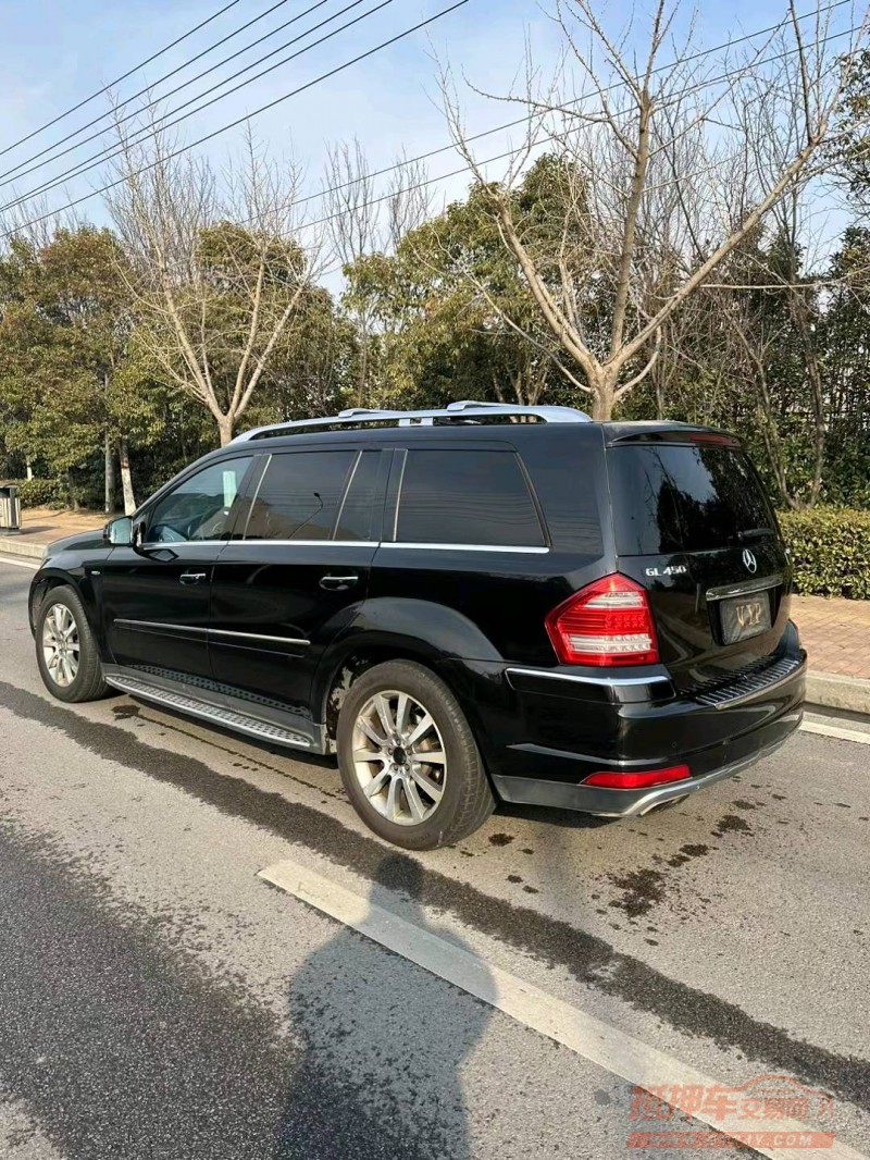 徐州12年奔驰GL8