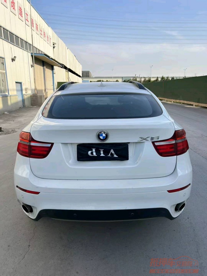 徐州15年宝马X68