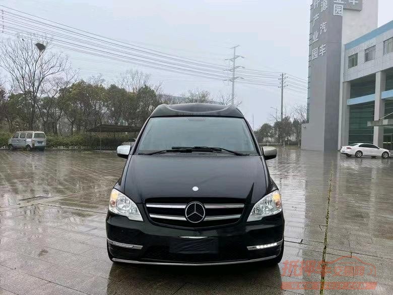 盐城15年奔驰威霆8