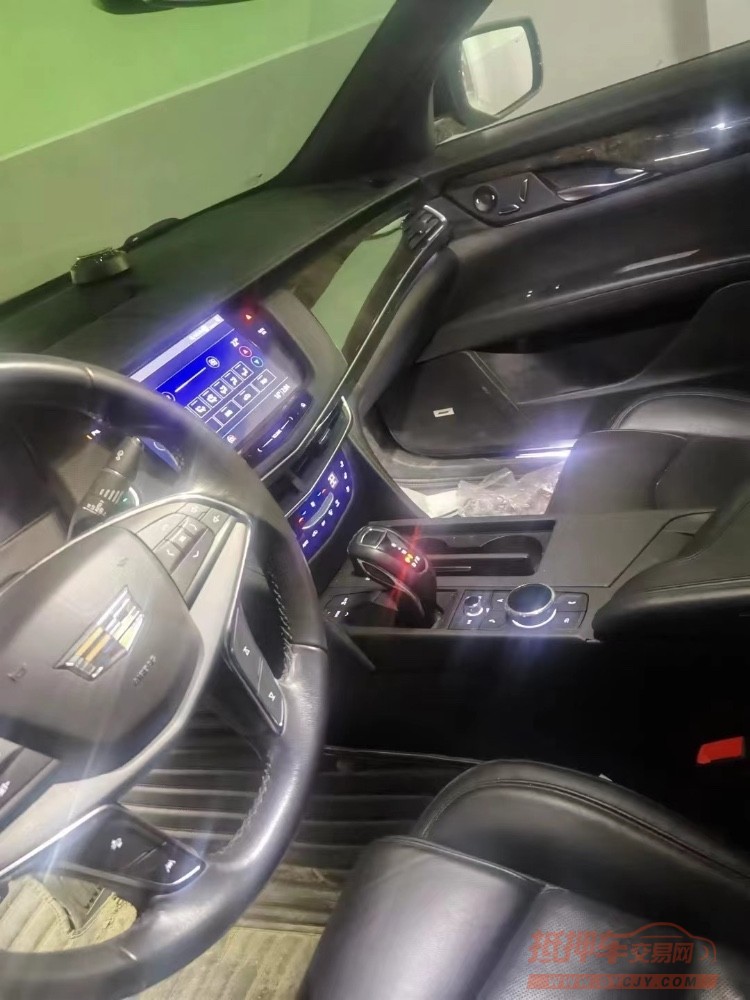 武汉19年凯迪拉克CT64