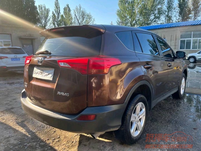 沈阳14年丰田RAV4荣放8