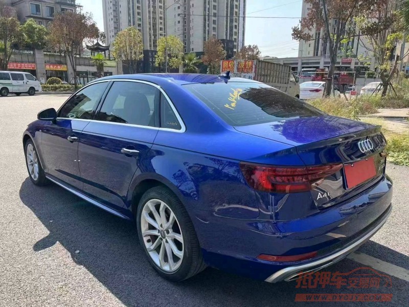 重庆19年奥迪A4L8