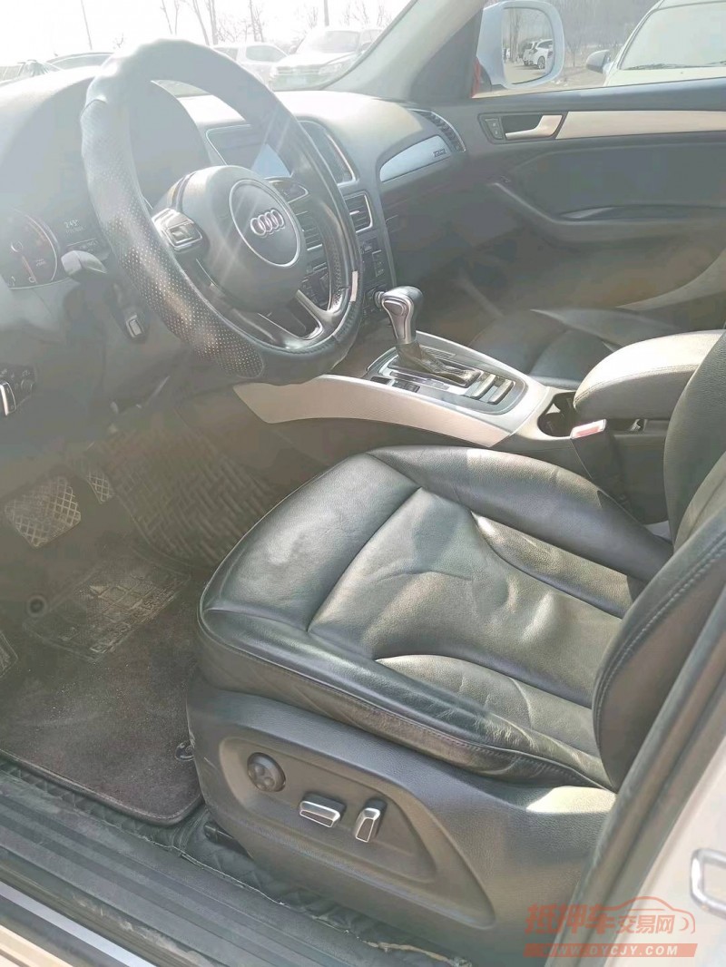 保定15年奥迪Q56