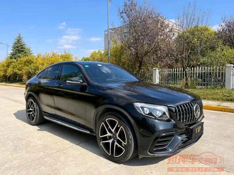 盐城19年奔驰GLC2