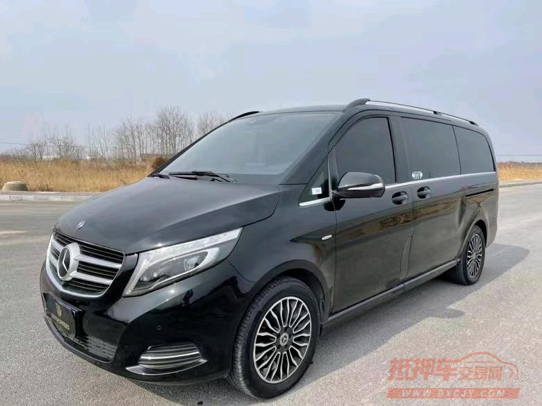 盐城19年奔驰V2