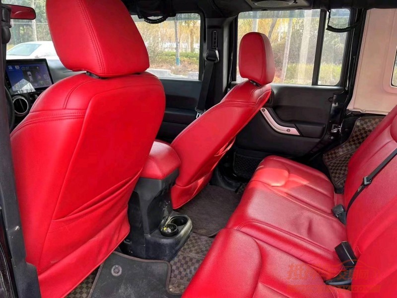 枣庄12年Jeep牧马人8