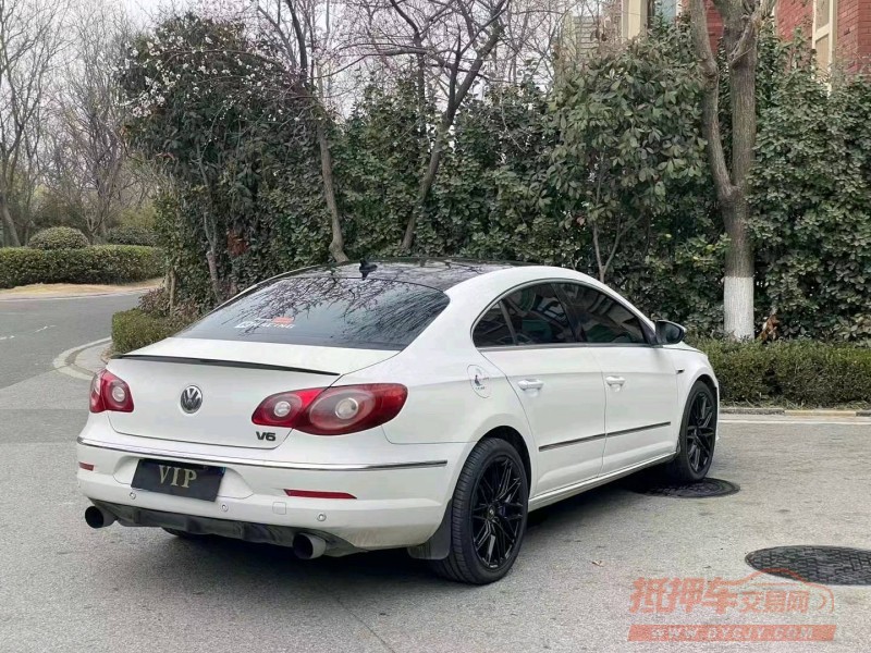 青岛10年大众CC7