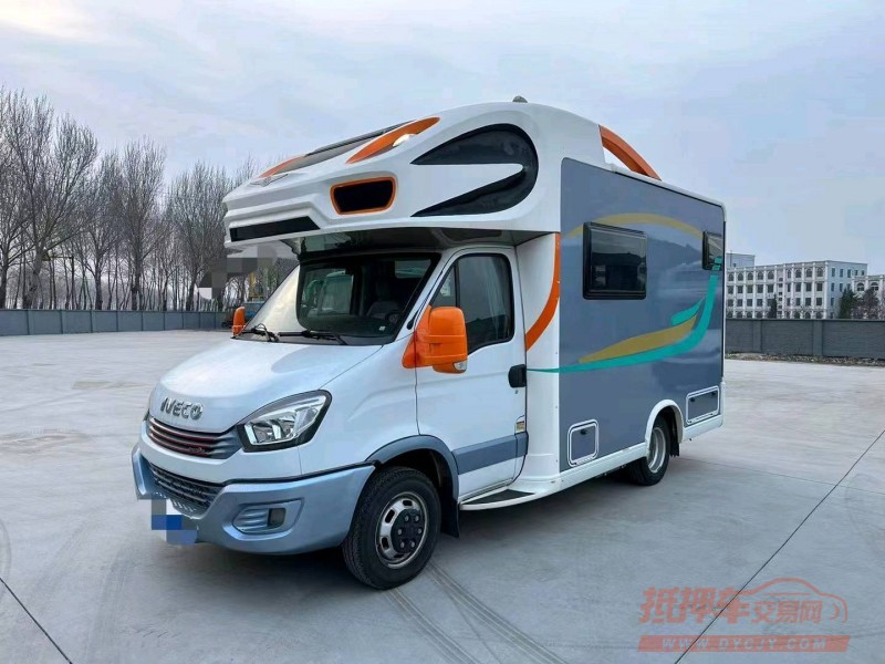 沈阳20年依维柯房车3