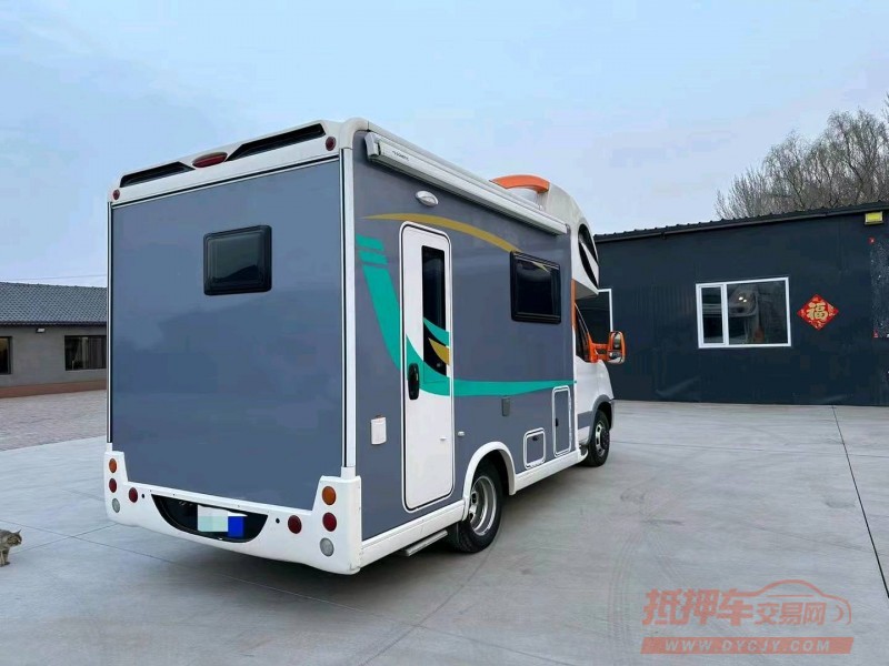 沈阳20年依维柯房车8