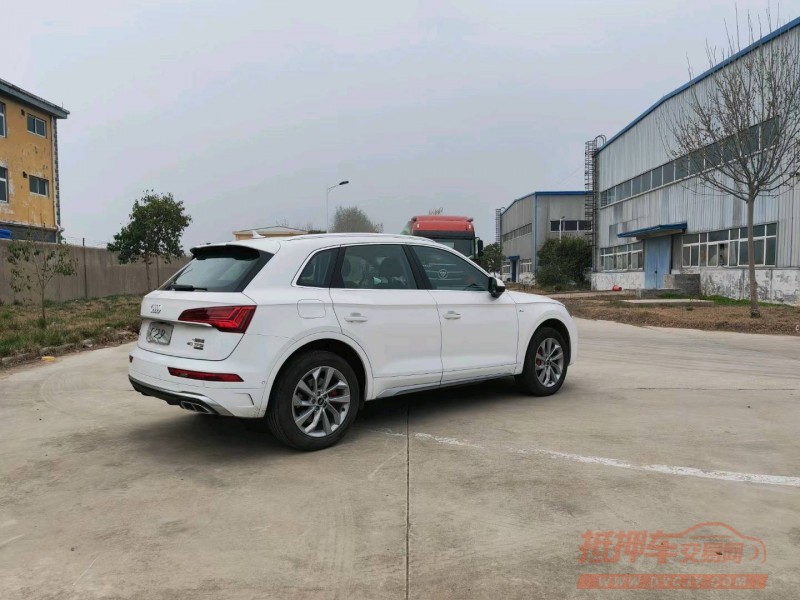 北京22年奥迪Q58