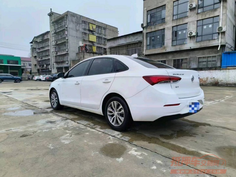 宜昌18年别克英朗2