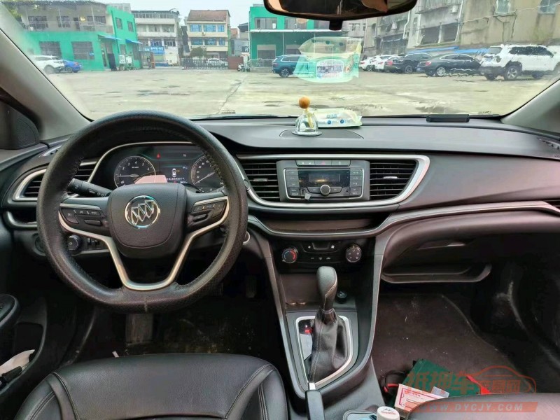 宜昌18年别克英朗7