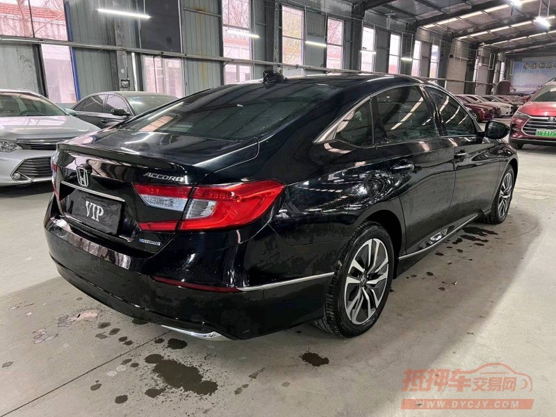 济宁19年本田雅阁7