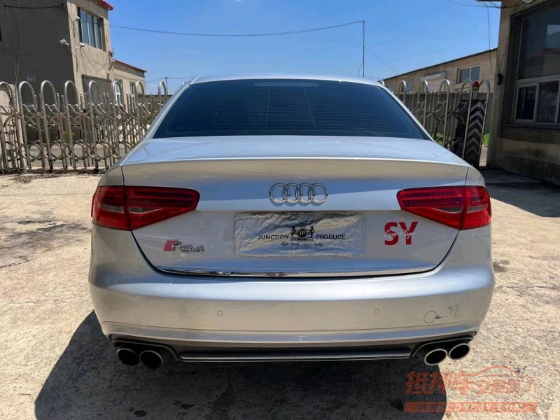沈阳13年奥迪A4L9