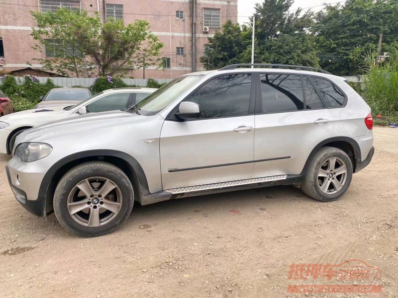 广州08年宝马X53
