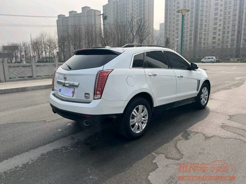 徐州17年凯迪拉克SRX3