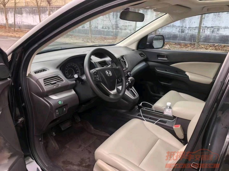 青岛12年本田CRV4