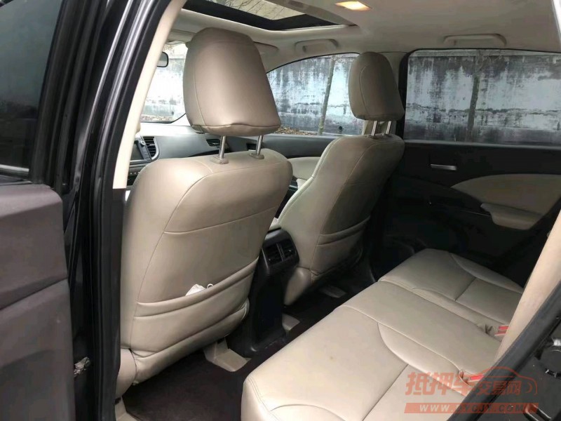 青岛12年本田CRV6