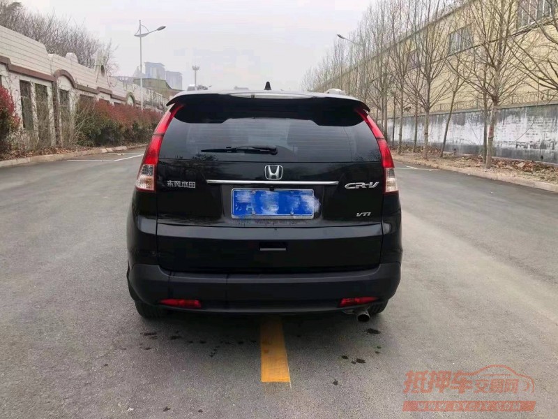 青岛12年本田CRV9