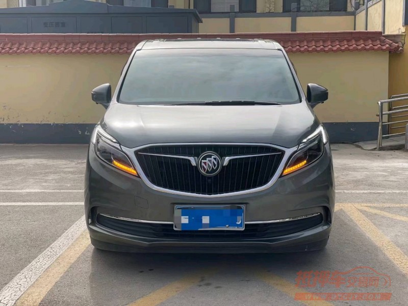 济宁17年别克GL81