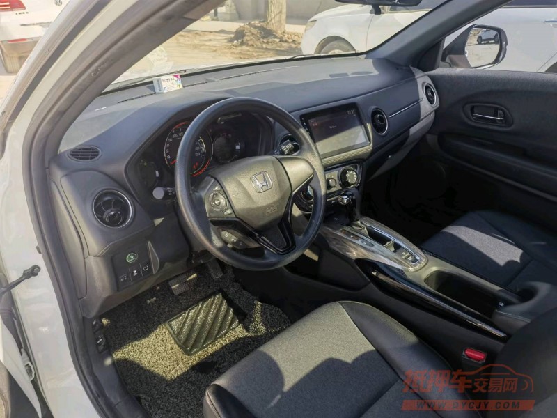 保定20年本田XRV8