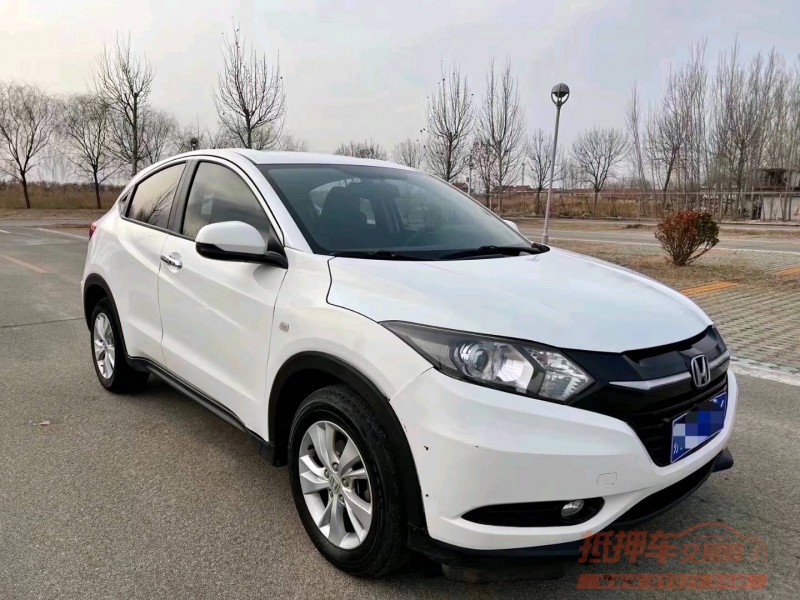 济南17年本田缤智5