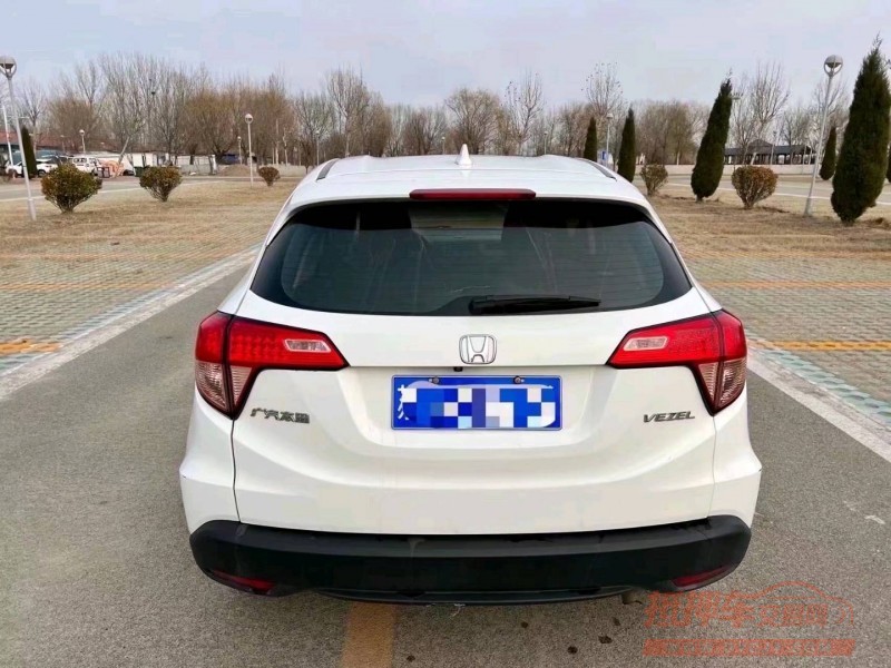 济南17年本田缤智9