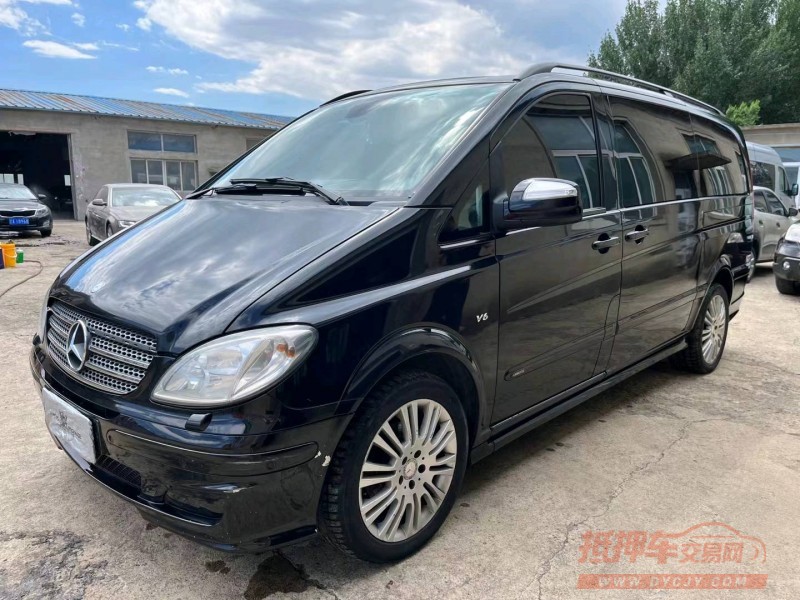 沈阳10年奔驰唯雅诺2