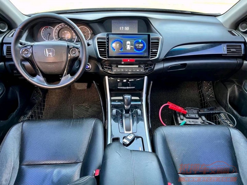 济南17年本田雅阁8