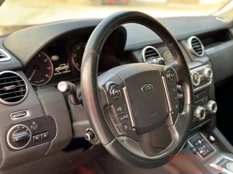 淄博19年路虎发现4