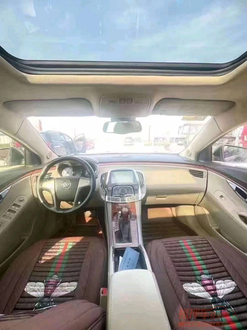 北京12年别克君越4