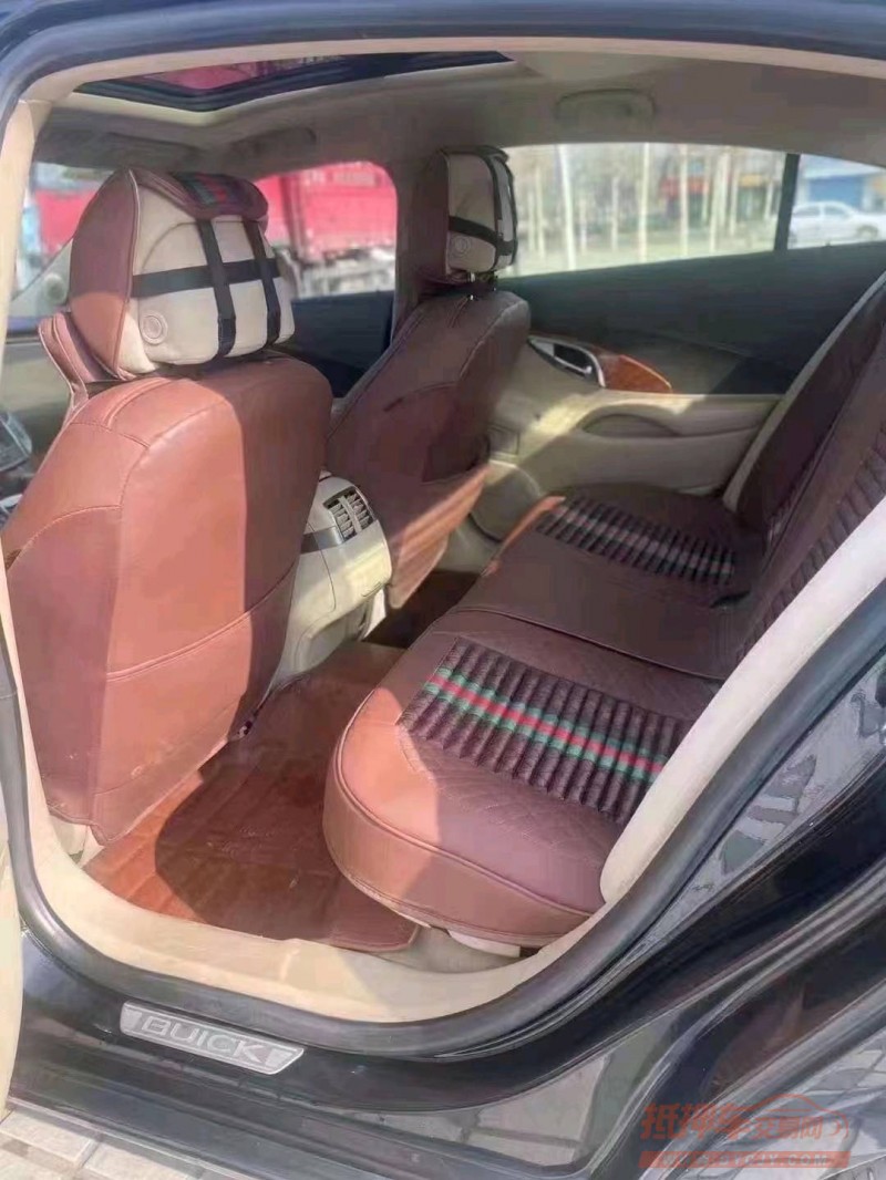 北京12年别克君越5