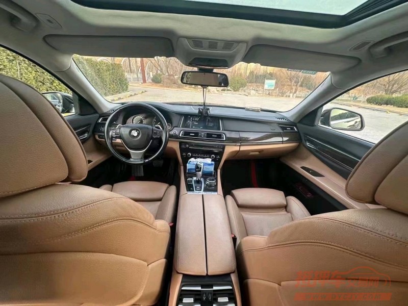 济南17年宝马7系5