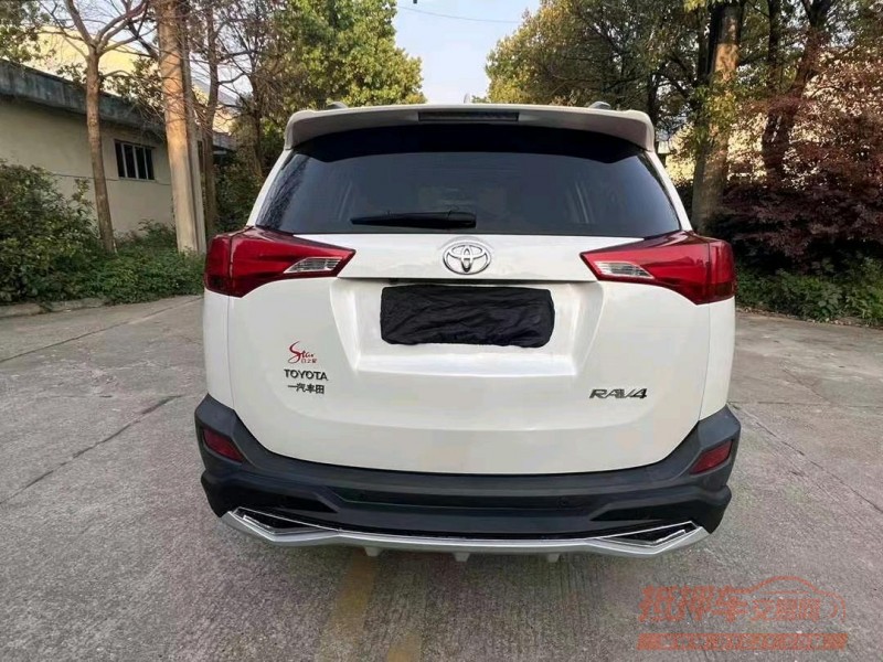 嘉兴16年丰田RAV4荣放8