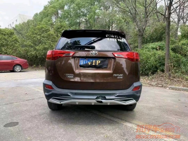 嘉兴14年丰田RAV4荣放8