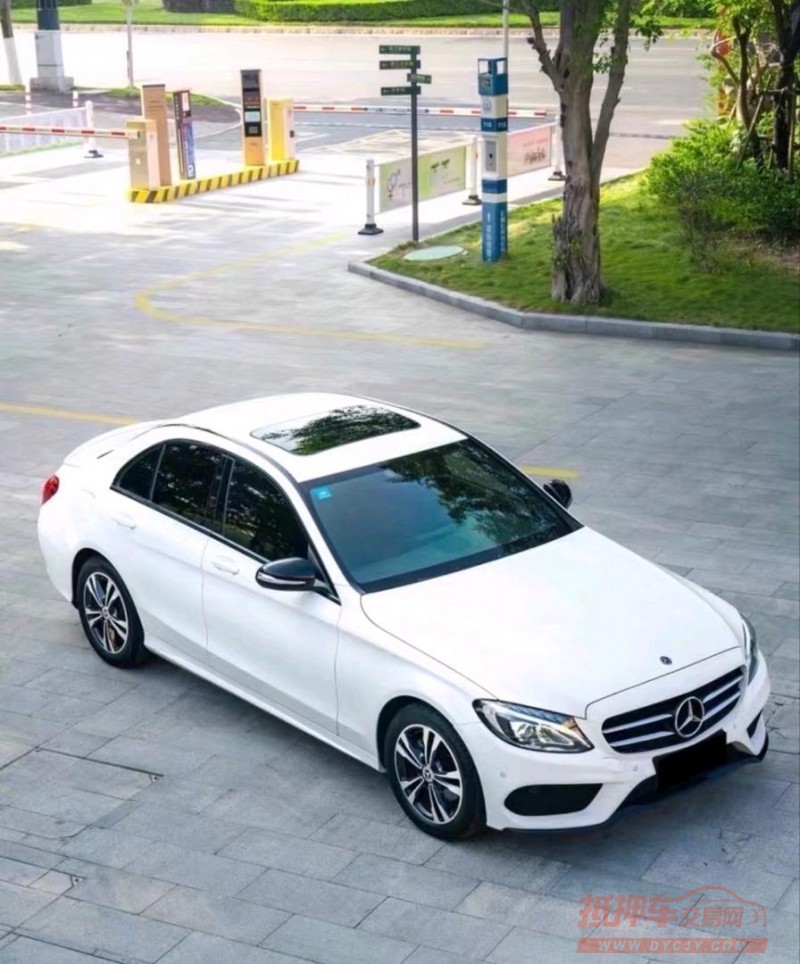 济南18年奔驰C9