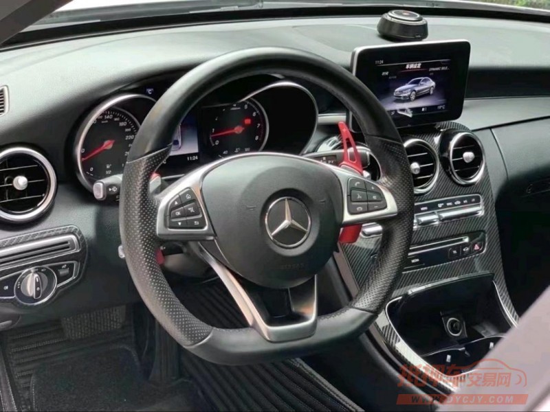 济南18年奔驰C5