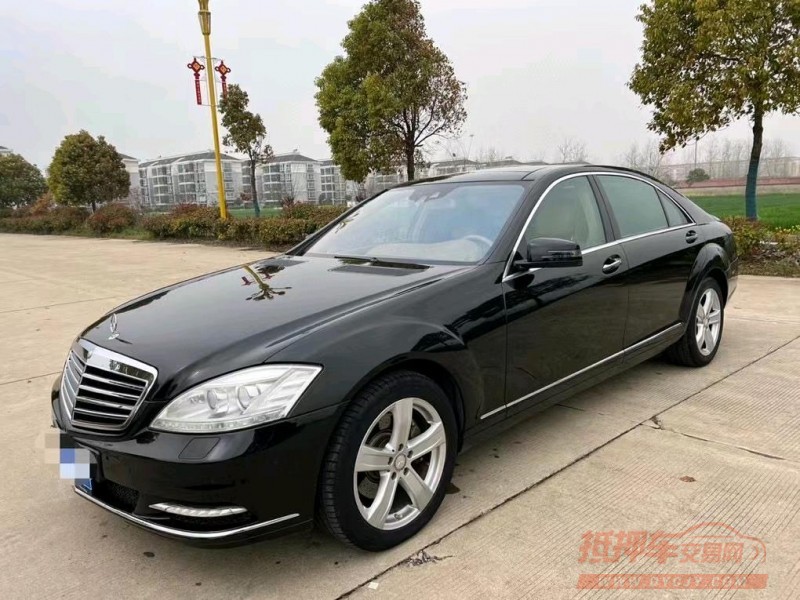 盐城11年奔驰S4