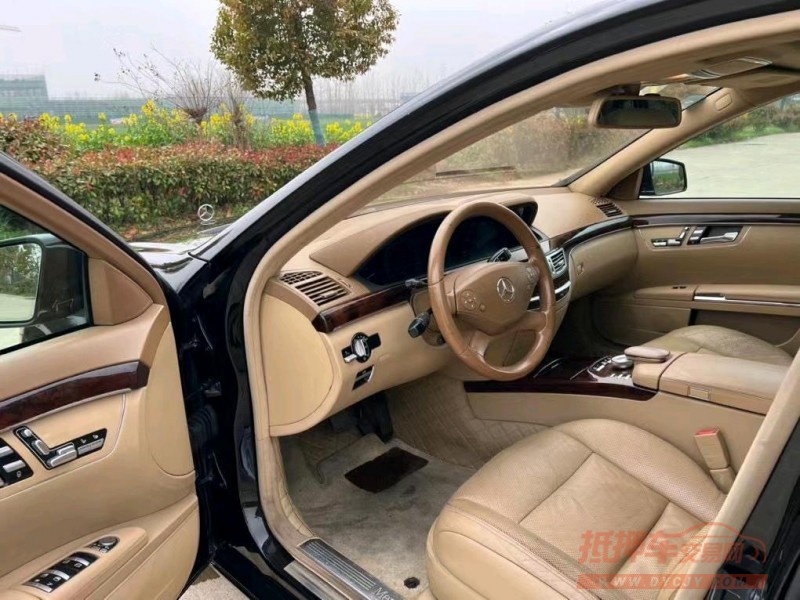 盐城11年奔驰S6